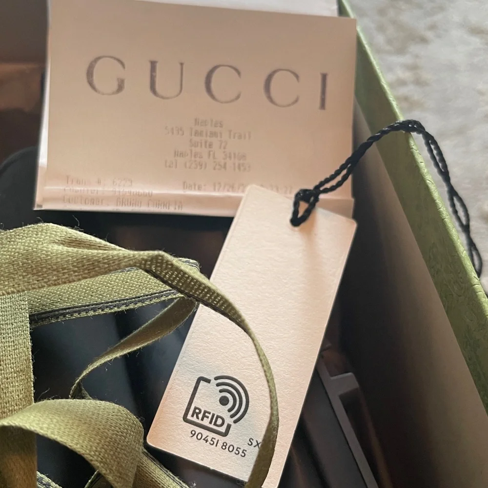 NWT Gucci Interlocking Platform Rubber slides, completely unisex. Size 38/8 - Picture 7 of 8